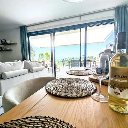 아파트 Oasis 325 Premium Sea & Mountains View *