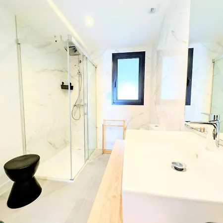 아파트 Oasis 325 Premium Sea & Mountains View